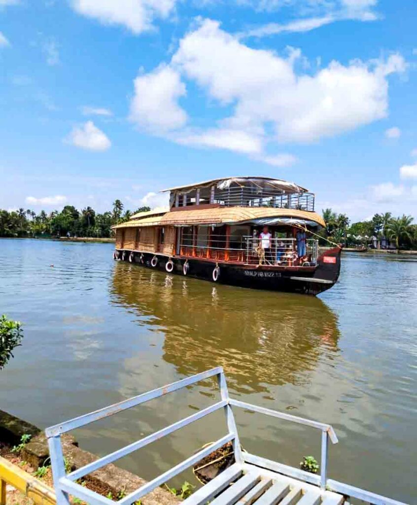 alapuzha | Cochin airport taxi services