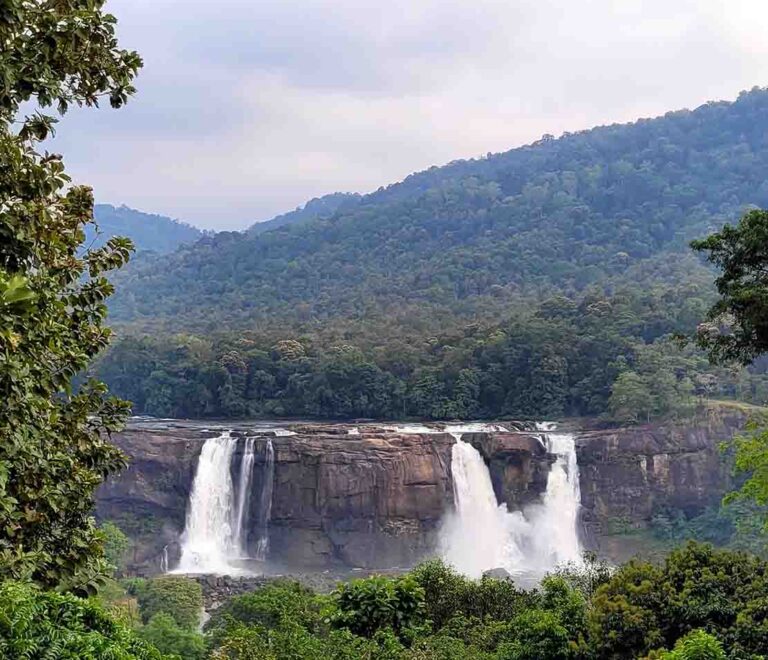 Athirappilly Water Falls | Cochin airport taxi services 