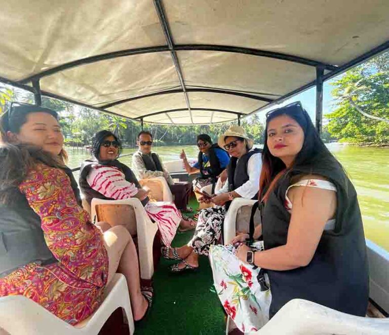 Munnar | Cochin airport taxi services