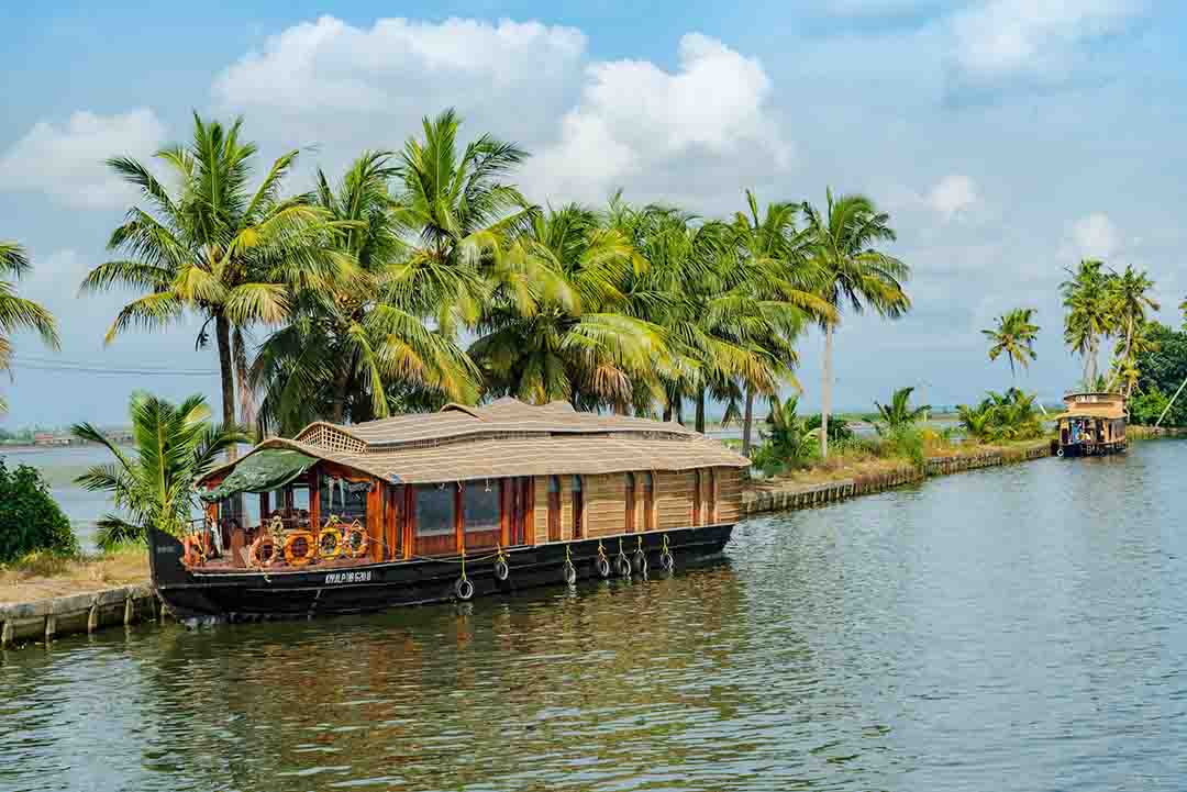 Vembanad Lake with houseboats - Best place to experience in Alleppey